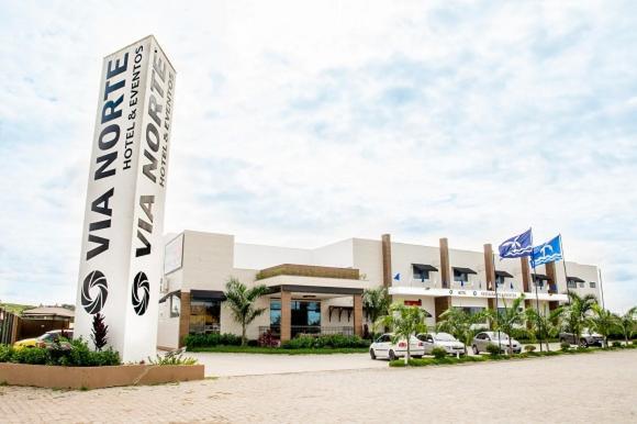 Via Norte Hotel & Eventos Macaé Exteriér fotografie